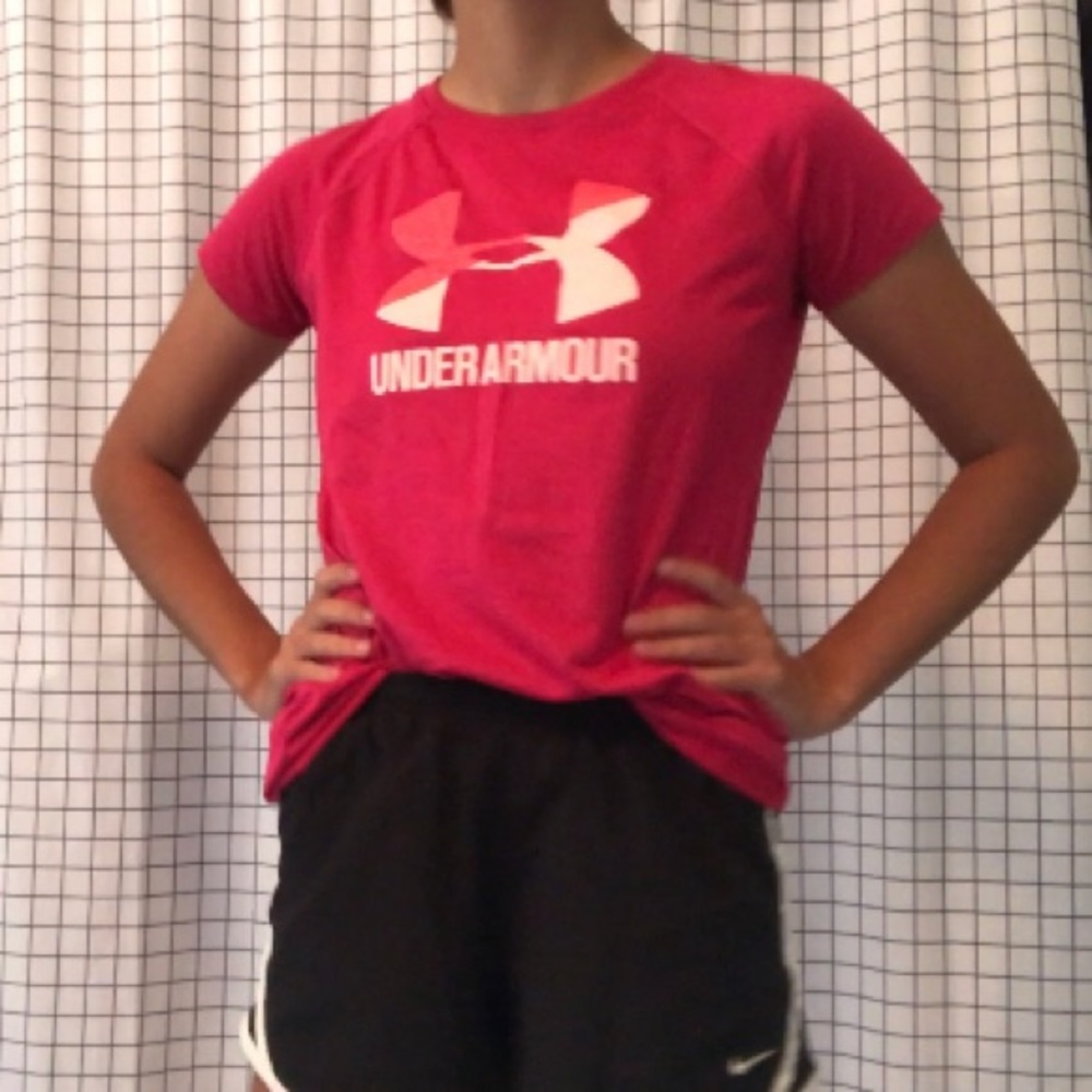 ✨ Underarmour heat gear tee, kids XL